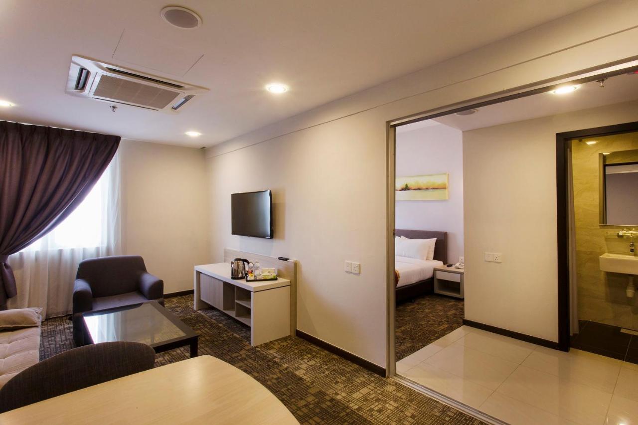 Amansari Hotel Nusajaya Nusajaya  Dış mekan fotoğraf