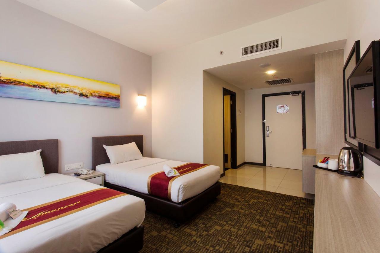 Amansari Hotel Nusajaya Nusajaya  Dış mekan fotoğraf